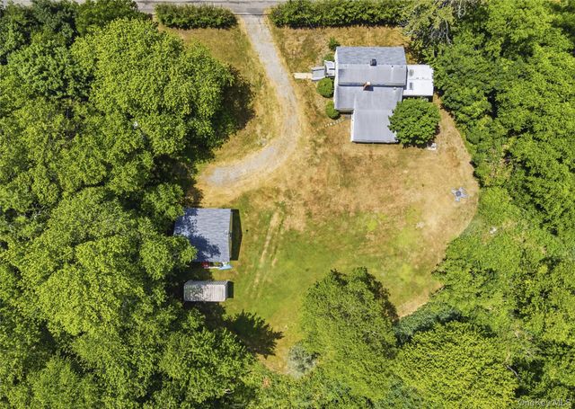 1680 N Sea Road, Southampton, NY 11968