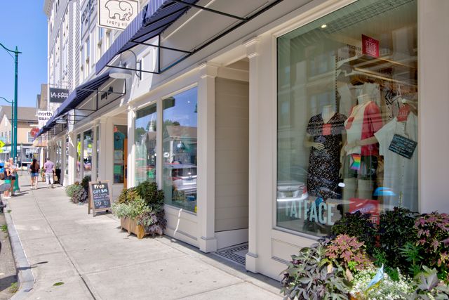 7 Gravel Street 1, Groton, CT 06355