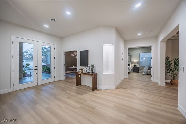 821 Star Pine Drive, Las Vegas, NV 89144