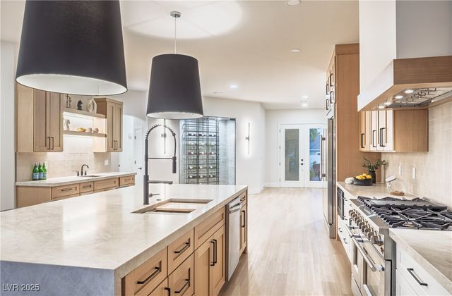 821 Star Pine Drive, Las Vegas, NV 89144