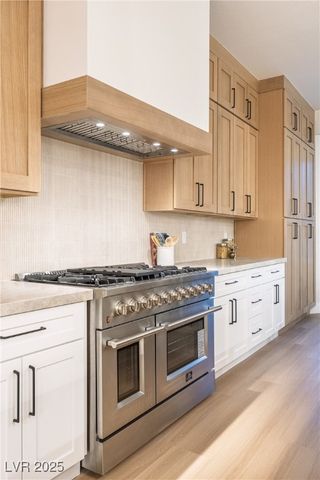 821 Star Pine Drive, Las Vegas, NV 89144