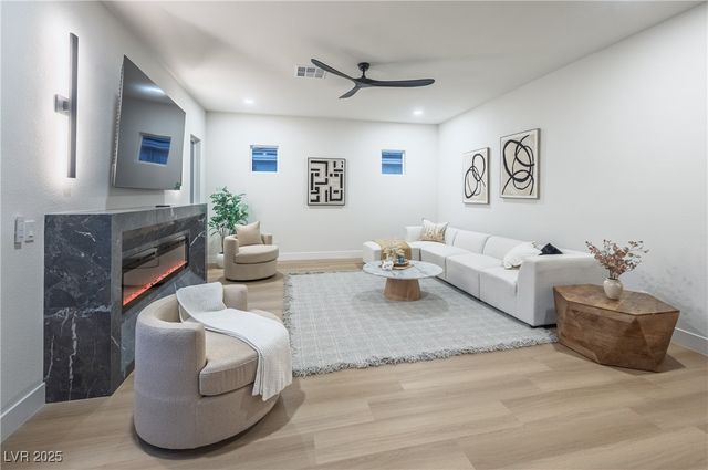 821 Star Pine Drive, Las Vegas, NV 89144