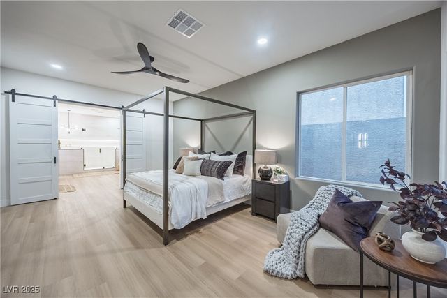 821 Star Pine Drive, Las Vegas, NV 89144