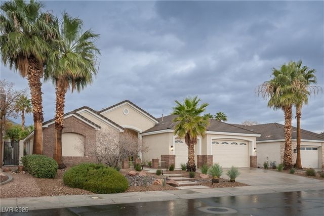 821 Star Pine Drive, Las Vegas, NV 89144