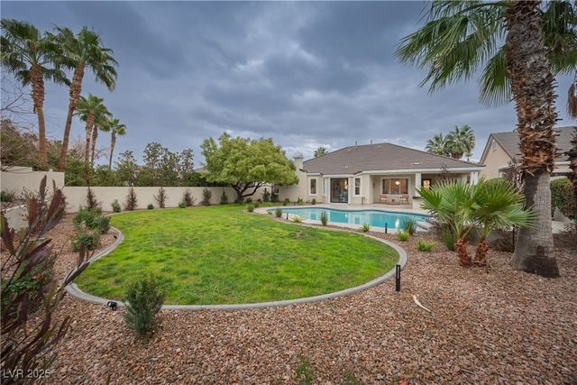 821 Star Pine Drive, Las Vegas, NV 89144