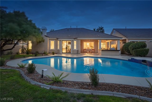 821 Star Pine Drive, Las Vegas, NV 89144