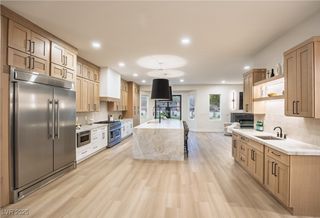 821 Star Pine Drive, Las Vegas, NV 89144