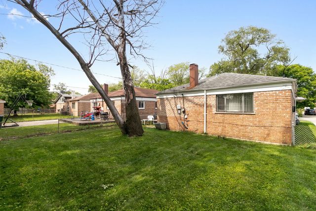 14737 Kenwood Avenue, Dolton, IL 60419