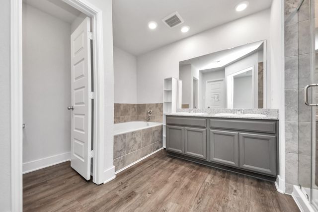 4423 Santorini Lane, Houston, TX 77045