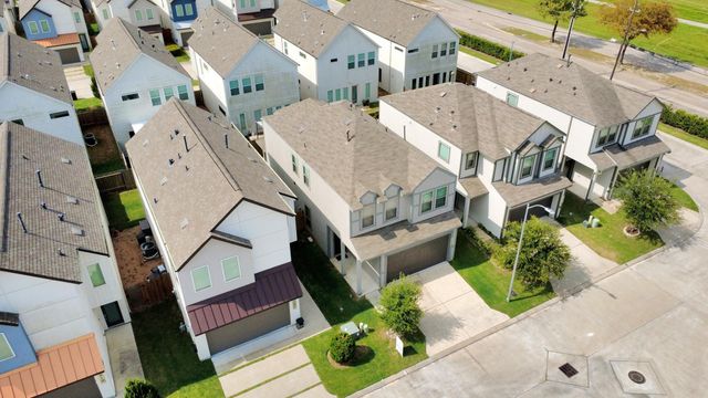 4423 Santorini Lane, Houston, TX 77045