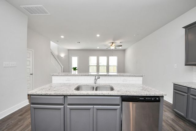 4423 Santorini Lane, Houston, TX 77045