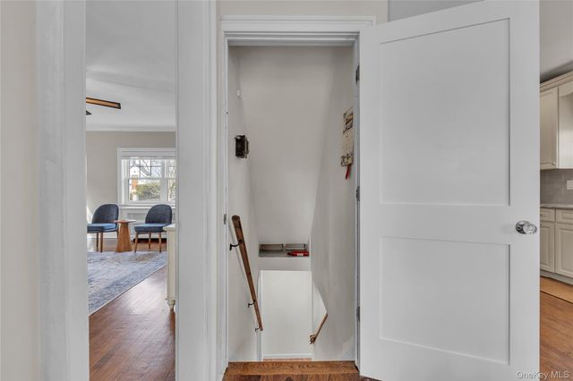 23 Alta Drive, Bronxville, NY 10708