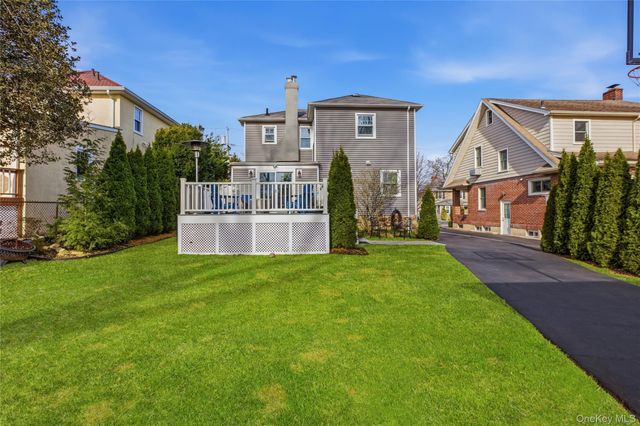 23 Alta Drive, Bronxville, NY 10708