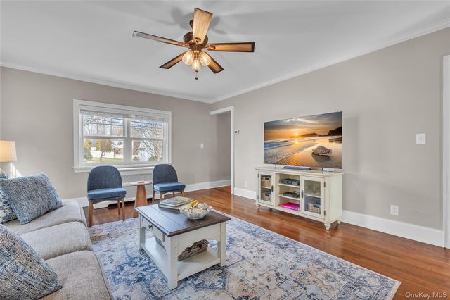 23 Alta Drive, Bronxville, NY 10708