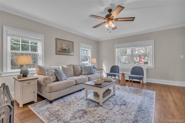 23 Alta Drive, Bronxville, NY 10708