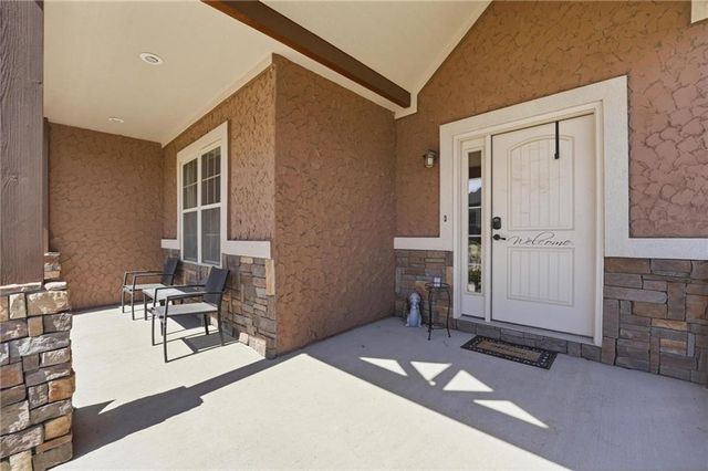 4701 Corinth Drive, St Joseph, MO 64506