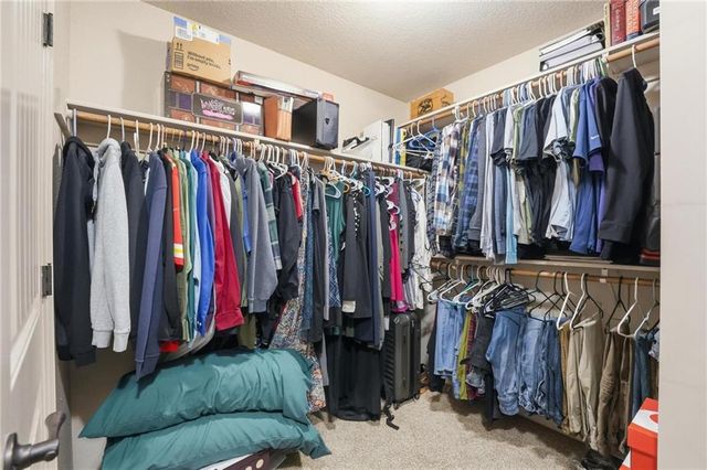 4701 Corinth Drive, St Joseph, MO 64506