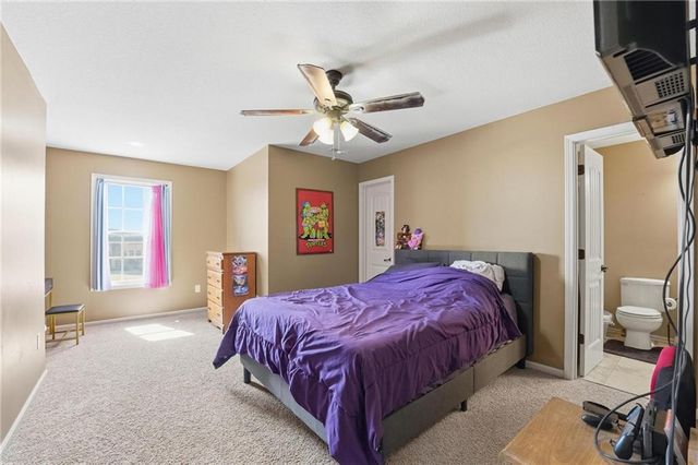 4701 Corinth Drive, St Joseph, MO 64506