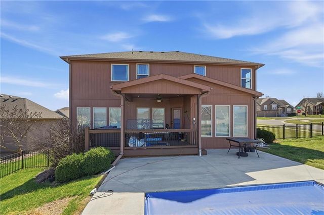4701 Corinth Drive, St Joseph, MO 64506