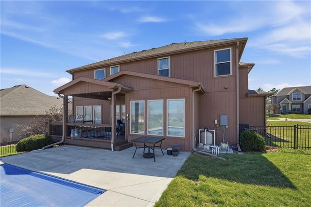 4701 Corinth Drive, St Joseph, MO 64506