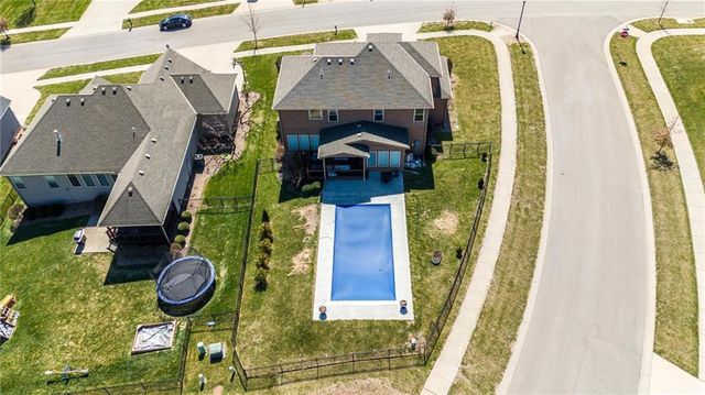 4701 Corinth Drive, St Joseph, MO 64506