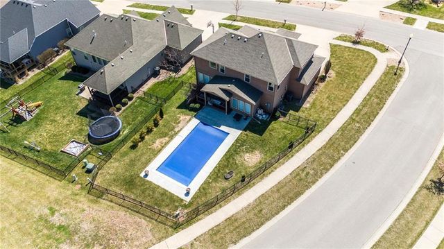 4701 Corinth Drive, St Joseph, MO 64506