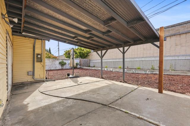 25948 Peterman Avenue, Hayward, CA 94545