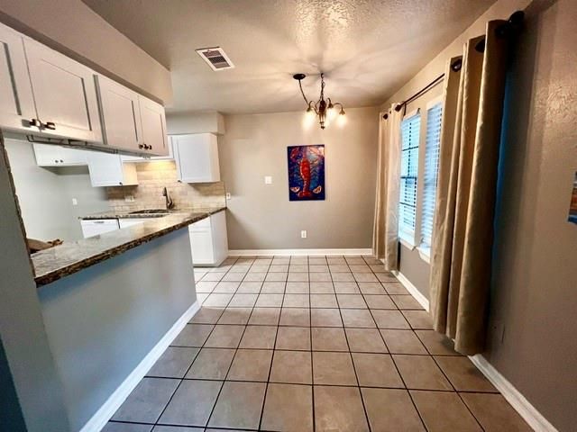 27 N Greenbud Court, The Woodlands, TX 77380