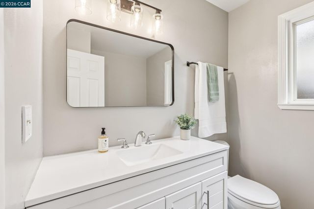 3162 Westbourne Dr, Antioch, CA 94509