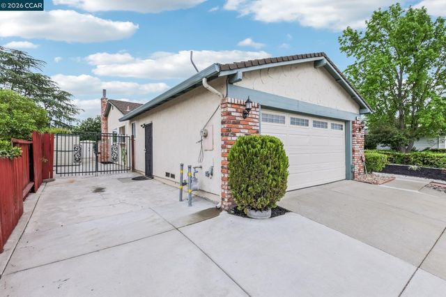 3162 Westbourne Dr, Antioch, CA 94509