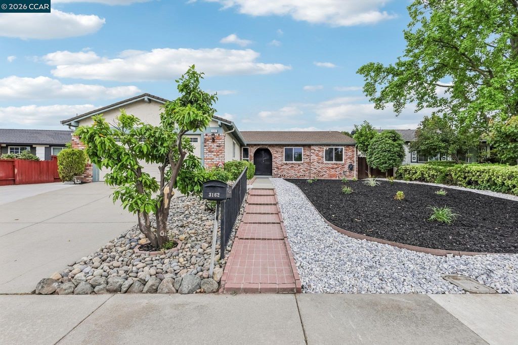 3162 Westbourne Dr, Antioch, CA 94509