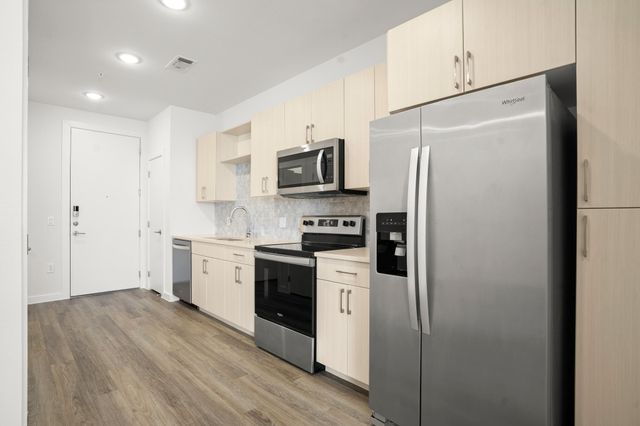 6324 N Lamar BLVD 317, Austin, TX 78752