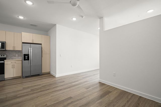 6324 N Lamar BLVD 317, Austin, TX 78752