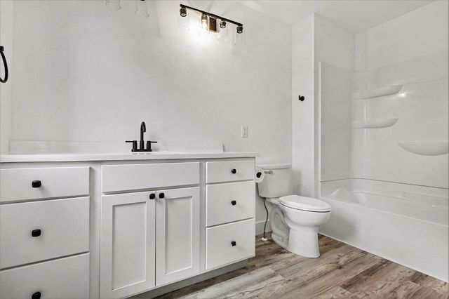 102 N Mill Street, Dowagiac, MI 49047