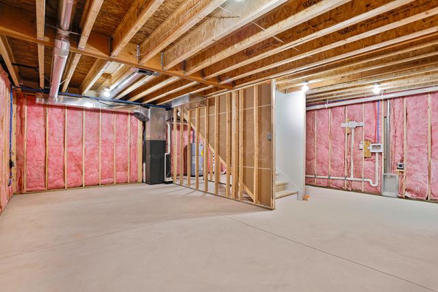 102 N Mill Street, Dowagiac, MI 49047