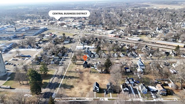 102 N Mill Street, Dowagiac, MI 49047