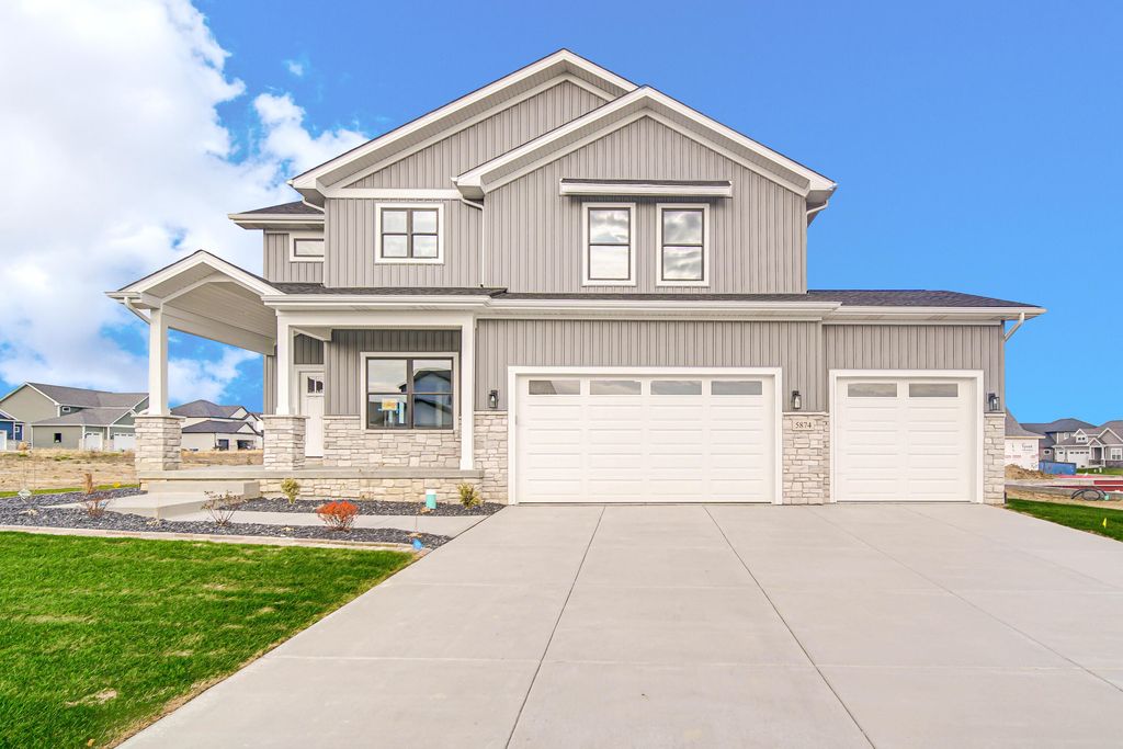5761 W 136th Place, Cedar Lake, IN 46303
