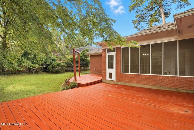 25 Moss Woods Cove, Madison, MS 39110