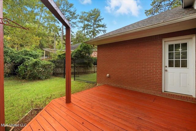 25 Moss Woods Cove, Madison, MS 39110