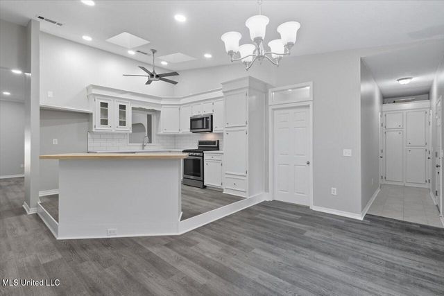25 Moss Woods Cove, Madison, MS 39110