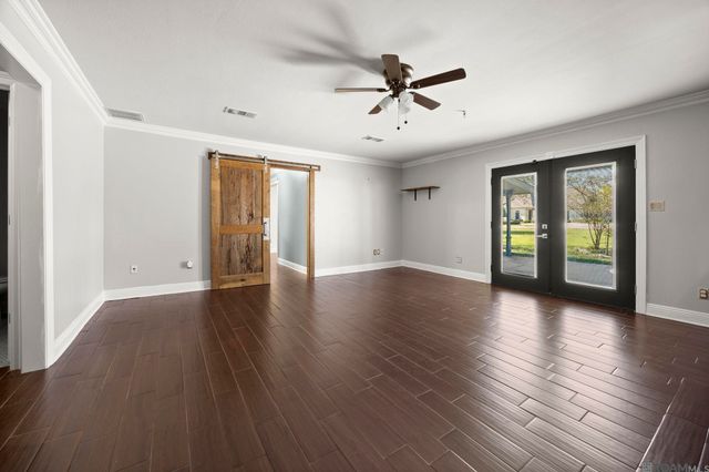 25820 Wax Rd, Denham Springs, LA 70726