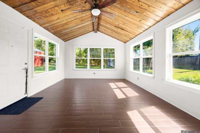 25820 Wax Rd, Denham Springs, LA 70726