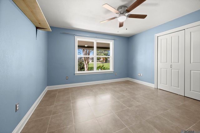 25820 Wax Rd, Denham Springs, LA 70726
