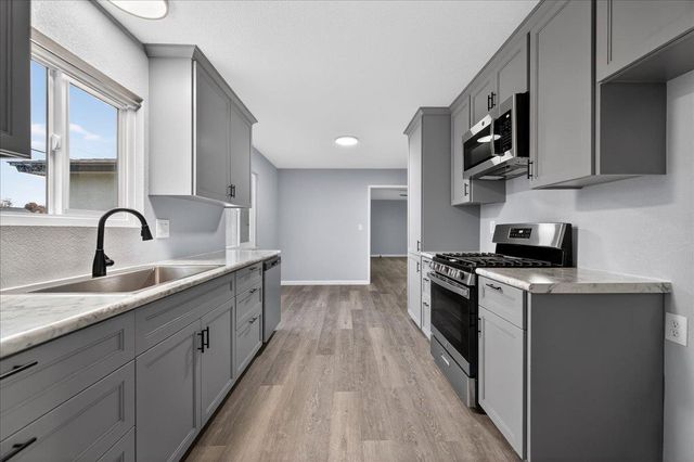 5788 S Cherry Avenue, Fresno, CA 93706