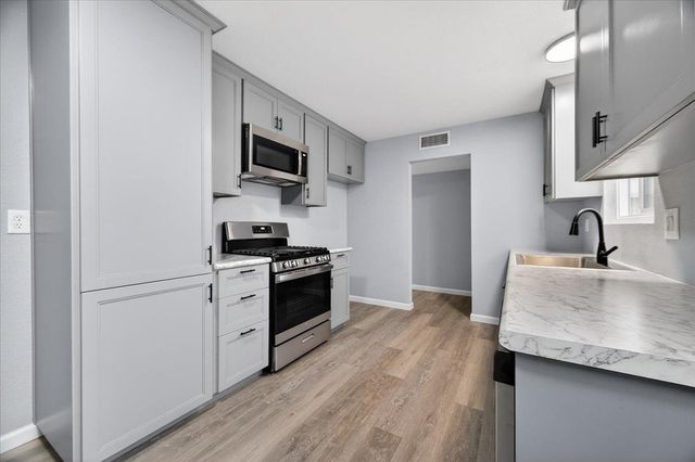 5788 S Cherry Avenue, Fresno, CA 93706