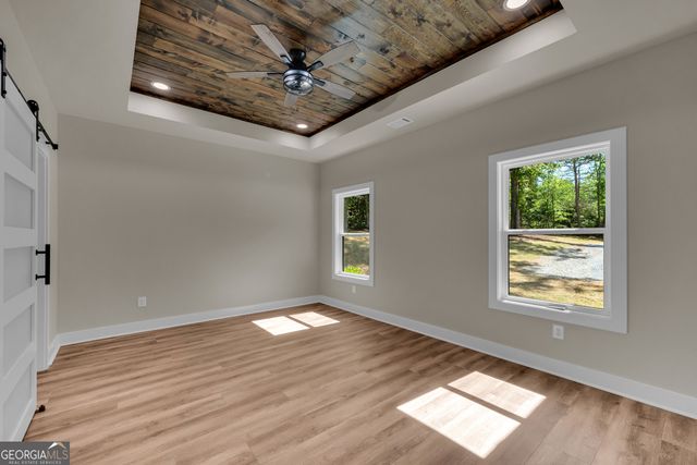 390 Champayne Trail, Hartwell, GA 30643