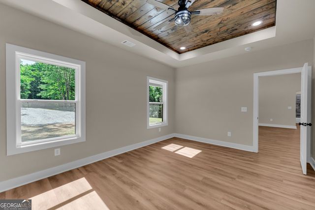 390 Champayne Trail, Hartwell, GA 30643