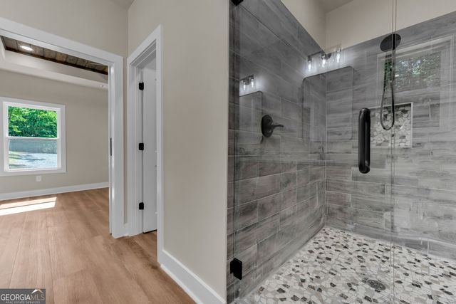 390 Champayne Trail, Hartwell, GA 30643