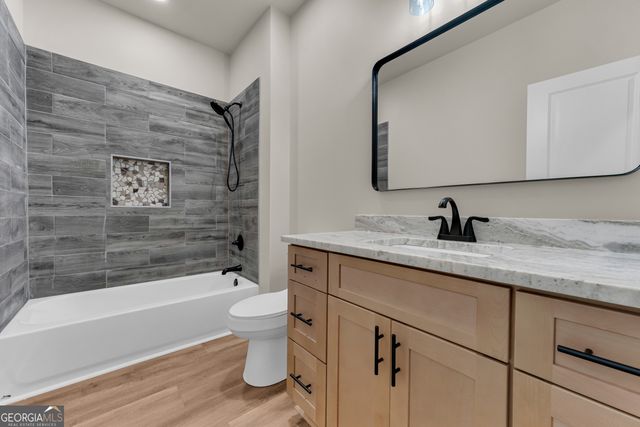 390 Champayne Trail, Hartwell, GA 30643