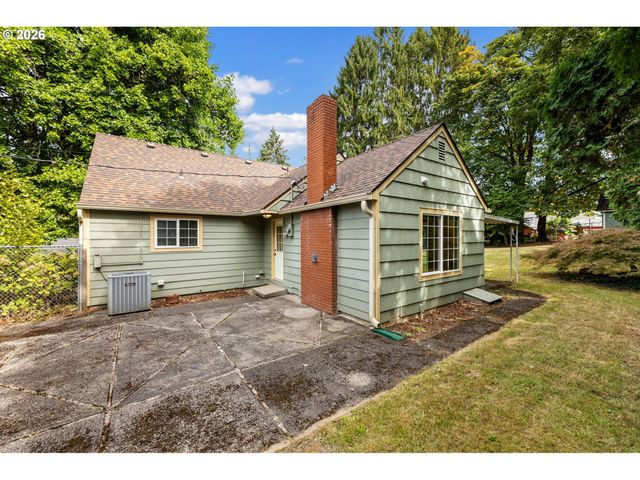907 PIONEER St, Ridgefield, WA 98642